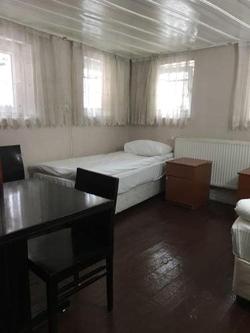 Piya Hostel