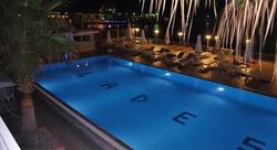 Lades Otel