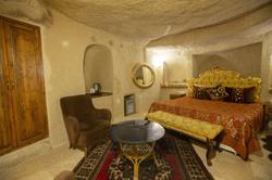 Antique House Hotel & Restaurant