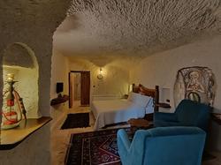 Apex Cave Hotel