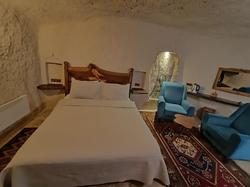 Apex Cave Hotel