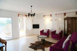 Ova Suites