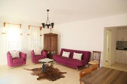 Ova Suites