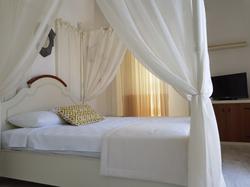 Lilaverde Alacati Boutique Hotel