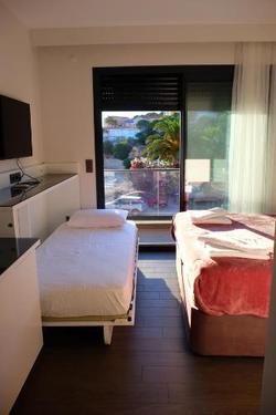 Mert Hotel
