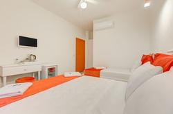 Peri Hotel