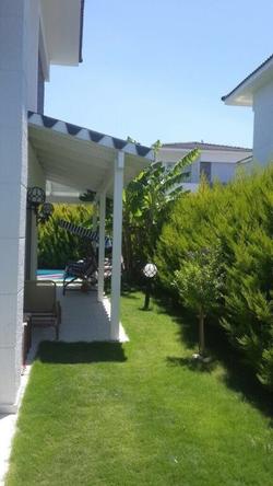 Ozel Havuzlu Luks Villa