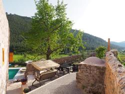 Samatha Villa & Suites