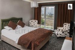 Elit House Suit