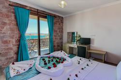 Cunda Bal Konak Otel