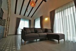 Villa Poppy
