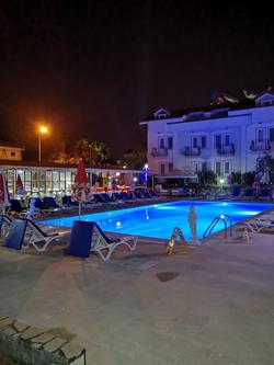 Nefis Hotel