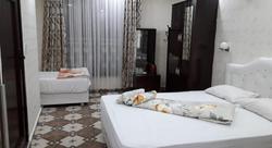 Saraj Deluxe Hotel