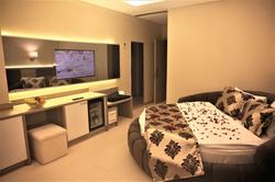 Random Premium Suit Otel