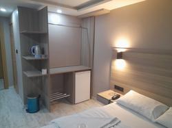 Moon Suit Otel