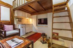 Aretias Suit Home