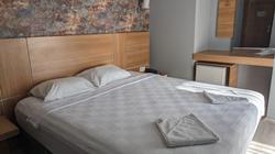 Ramona Lara Hotel