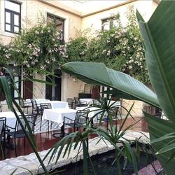 SongAA Otel