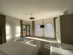 Elyada Otel ve Bag Evi