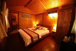Eden Bungalows & Beach