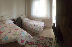 Lale Apart