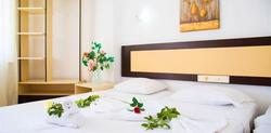 Nora Beach Otel