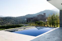 Important Group Villa Prestige