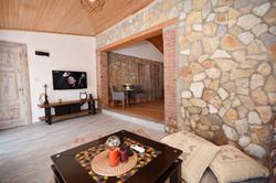 Villa Cansel by Helaltatilvillari