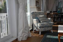 Dzg House