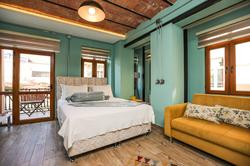 No 8 Galata