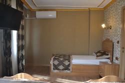 La Casa Suites