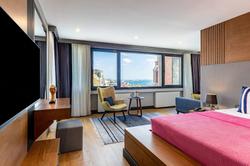 Sala Suites