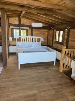 Cedar 1-Bed House with Stunning Views