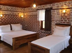 Famous Family Hotel