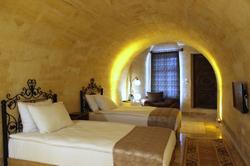 Kayra cave suites