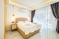 Yosun Apart
