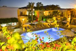 Zuzuu Beach Hotel