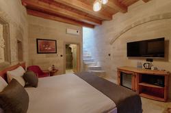 Concept Cave Suites