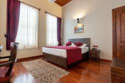 Giges King Boutique Hotel