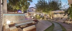 Mellow Blue Hotel
