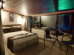Lulu Hotel