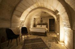 Medusa Cave Hotel