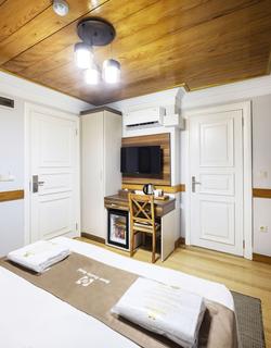 Home Quality Hotel