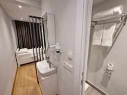 10M2 Hotel