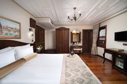 Bender Hotel