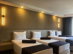 Grand Iska Hotel