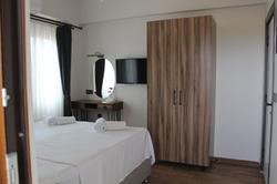Tinos Otel & Bag Evi
