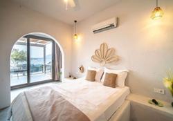 Güney'in 5 Odasi