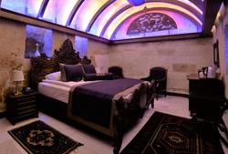 La Perla Cave Hotel