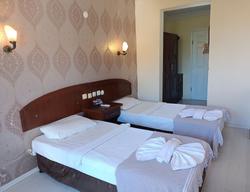 Grand Cnr Hotels